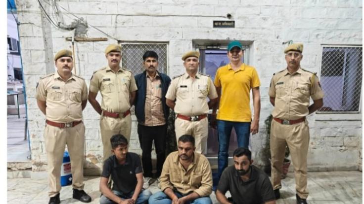 WhatsApp Image 2025-11-09 at 11.12.05 PM-hei9dlyodP.jpg